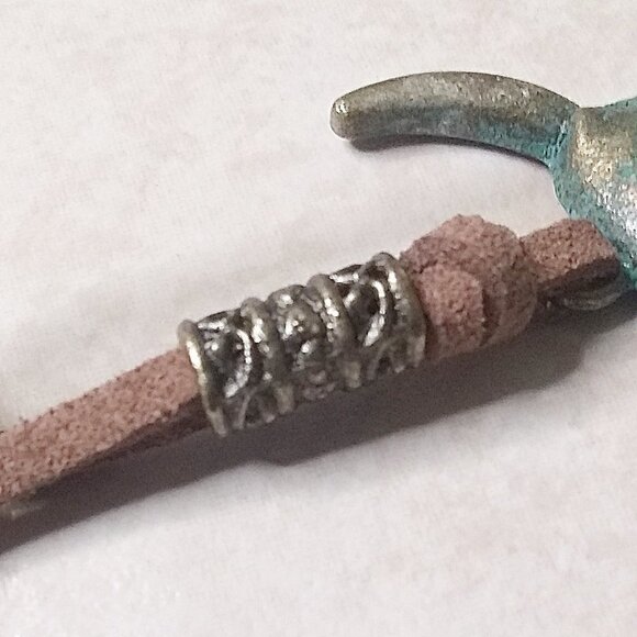 NEW! Rustic Bronze Cow or Bull Head Skull Pendant w. Adjustable Faux Suede Cord - Picture 4 of 8